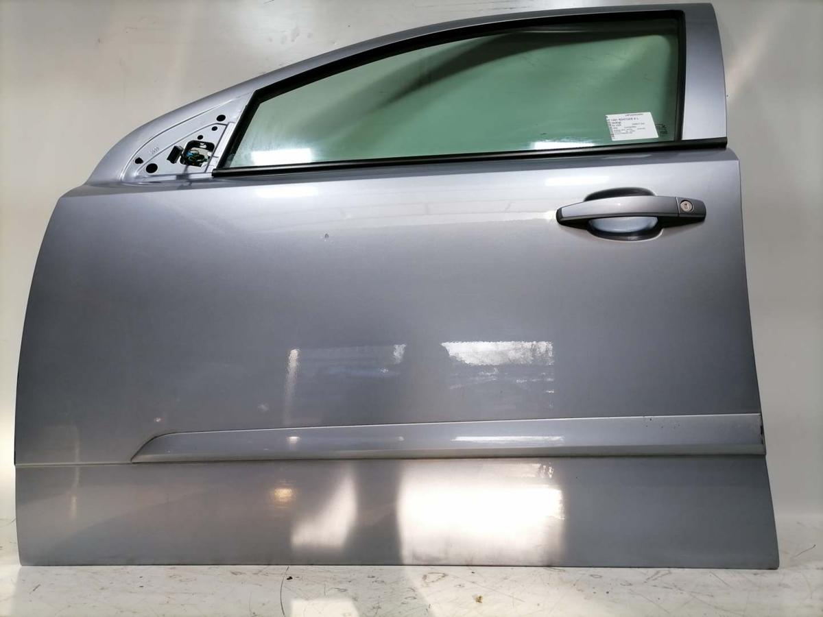 Opel Astra H original T&uuml;r vorn links 4AU Lichtsilber eckiger Stecker BJ06